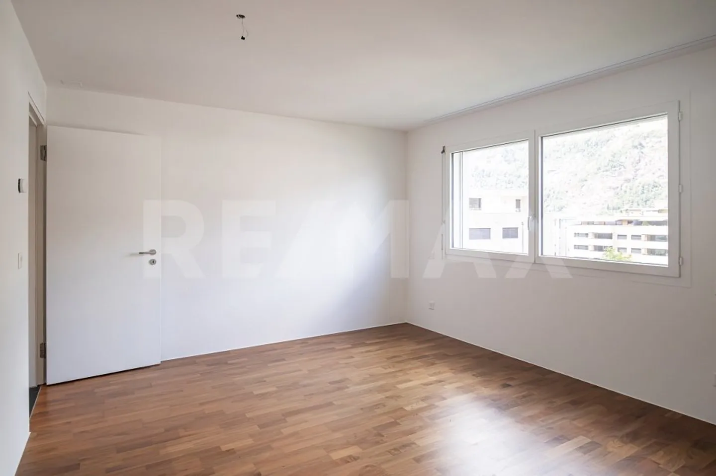 4.5 Room Apartment for Rent - Photo 4 of 9