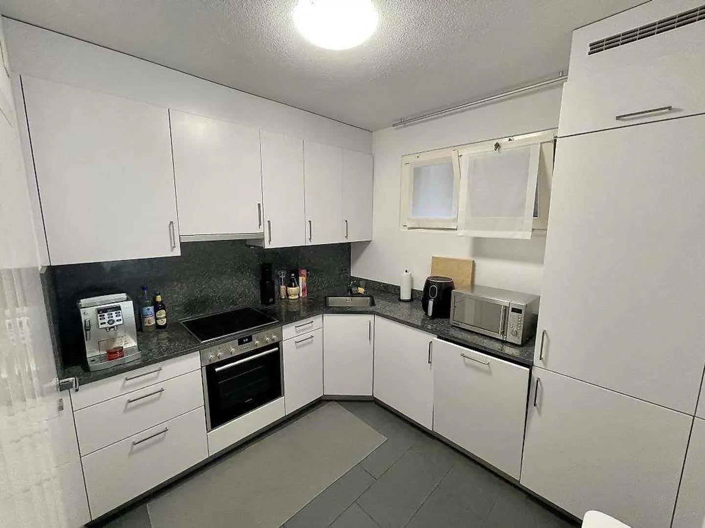 Nuovo Appartamento 2,5 locali Lugano arredato - Photo 3 of 5