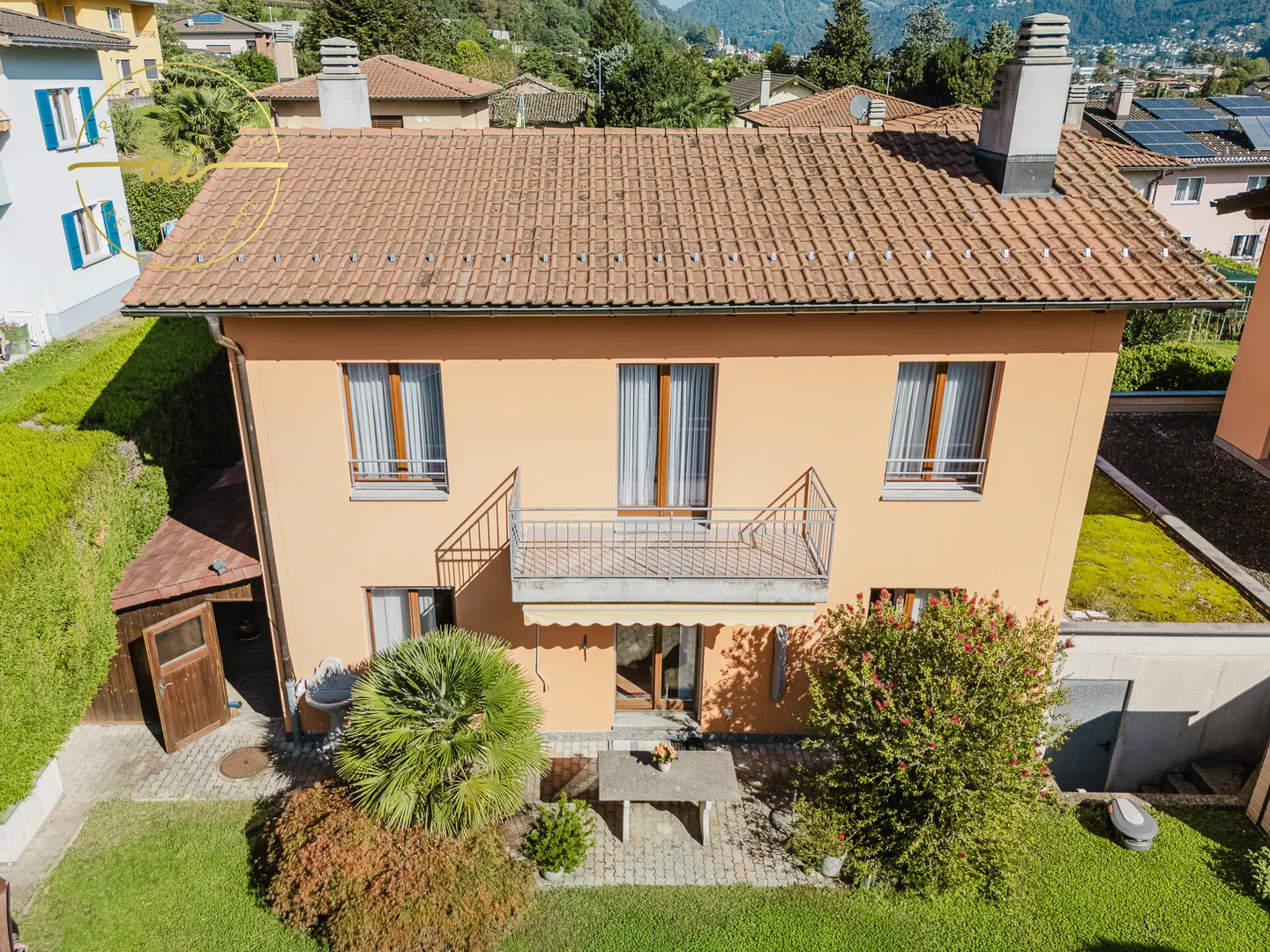 PRACHTVOLLES HAUS MIT GARTEN ZWEI SCHRITTE VOM SEE ENTFERNT - Foto 6 von 13