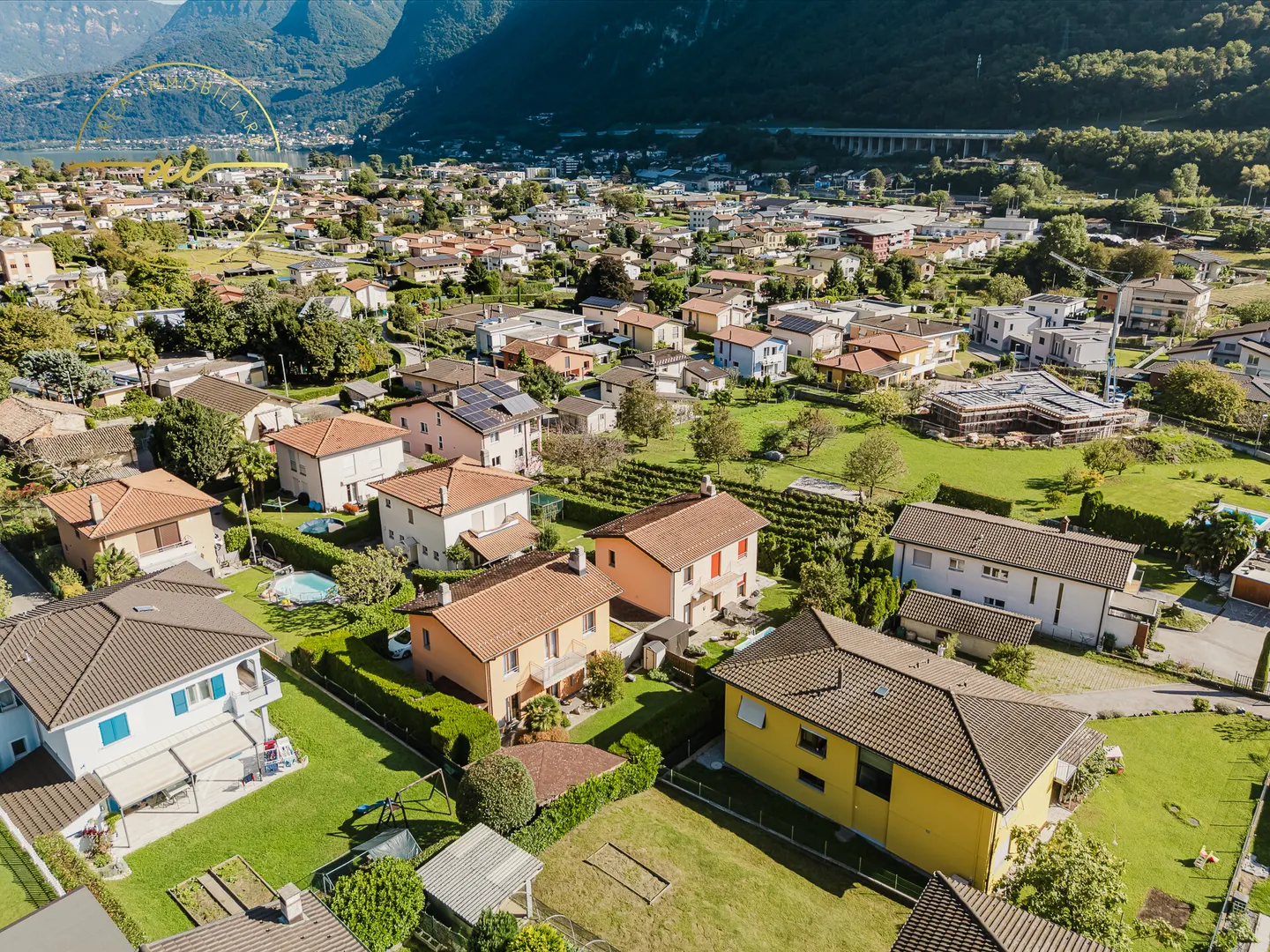 PRACHTVOLLES HAUS MIT GARTEN ZWEI SCHRITTE VOM SEE ENTFERNT - Foto 8 von 13