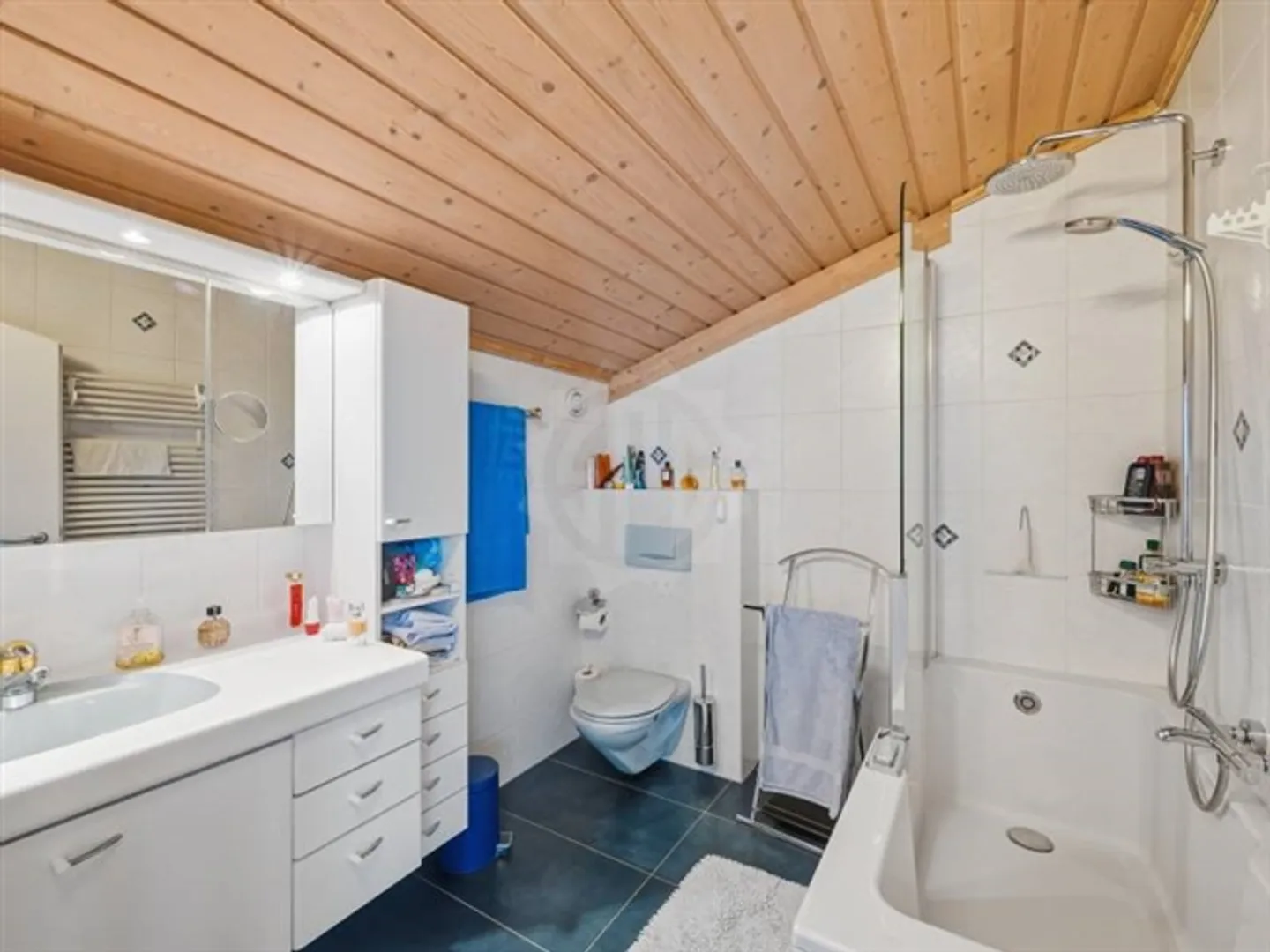 Charmantes Doppelhaus in Bernex - Foto 8 von 10