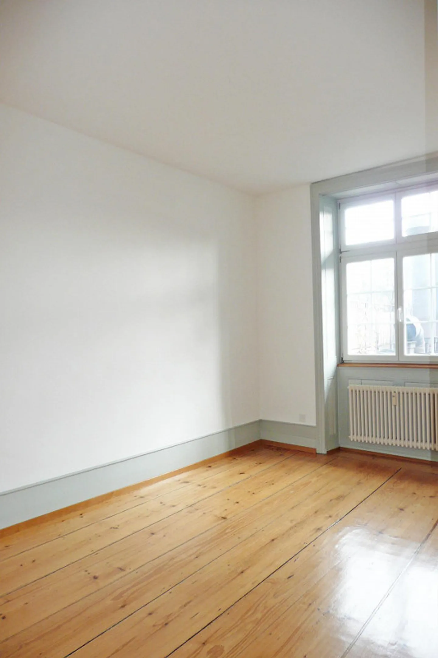 Appartamento 4.5 camere affascinante - Foto 3 di 5