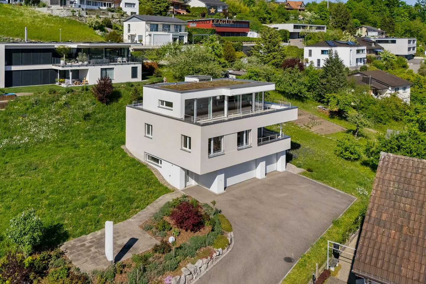 Einfamilienhaus kaufen - Foto 1 von 8