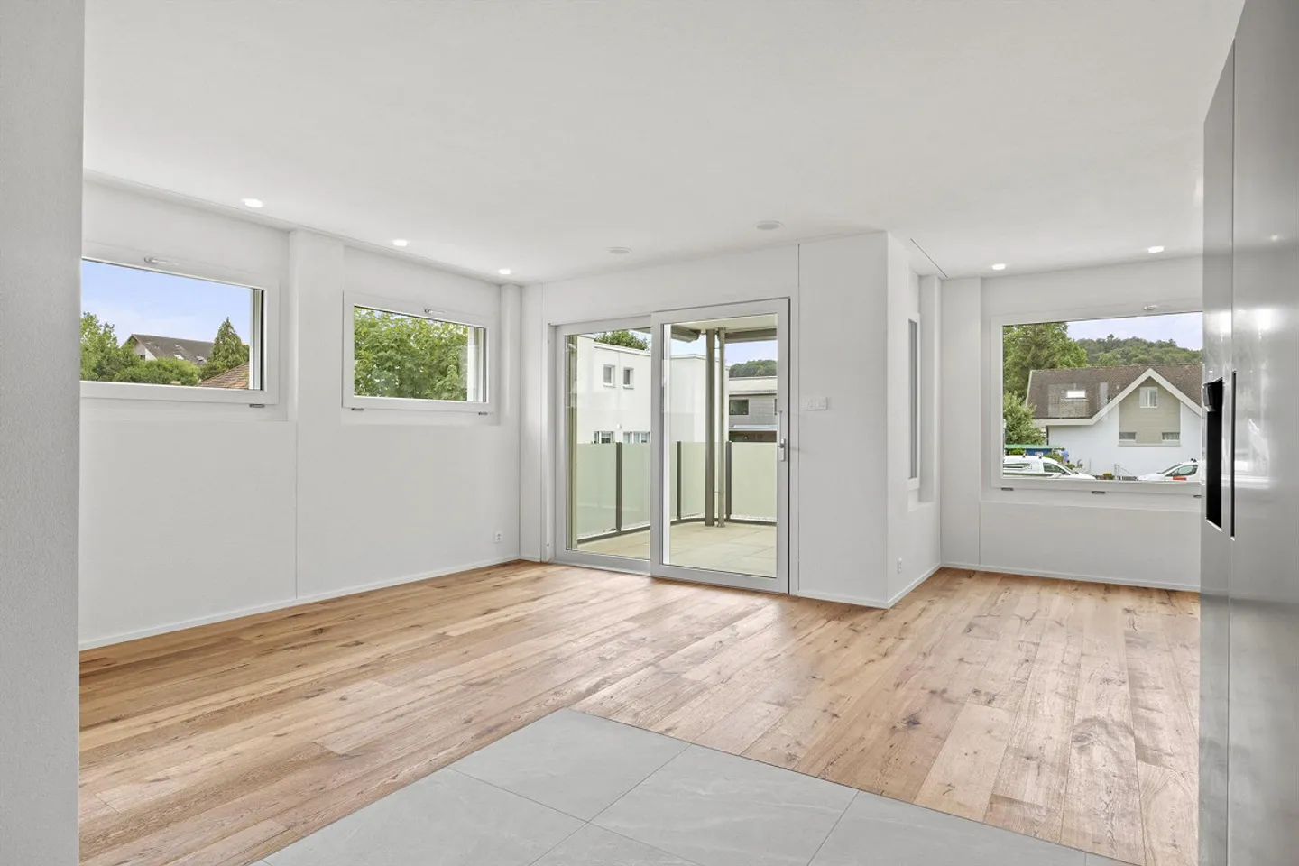 Central, moderne, vivable – Vivre à Sursee - Photo 1 sur 14