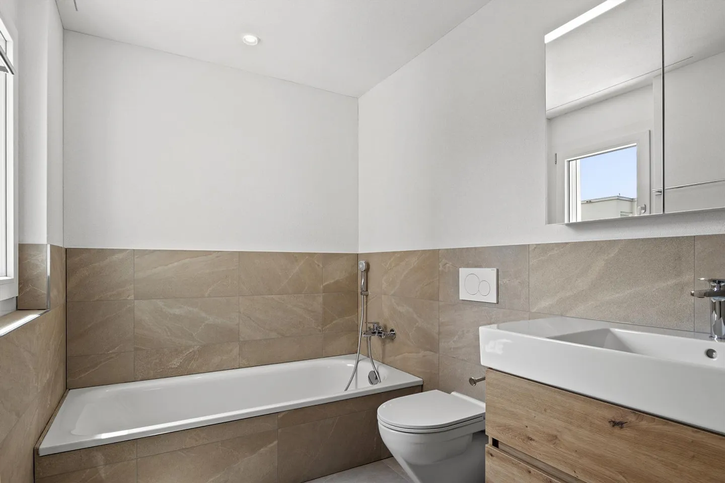 Central, moderne, vivable – Vivre à Sursee - Photo 2 sur 14