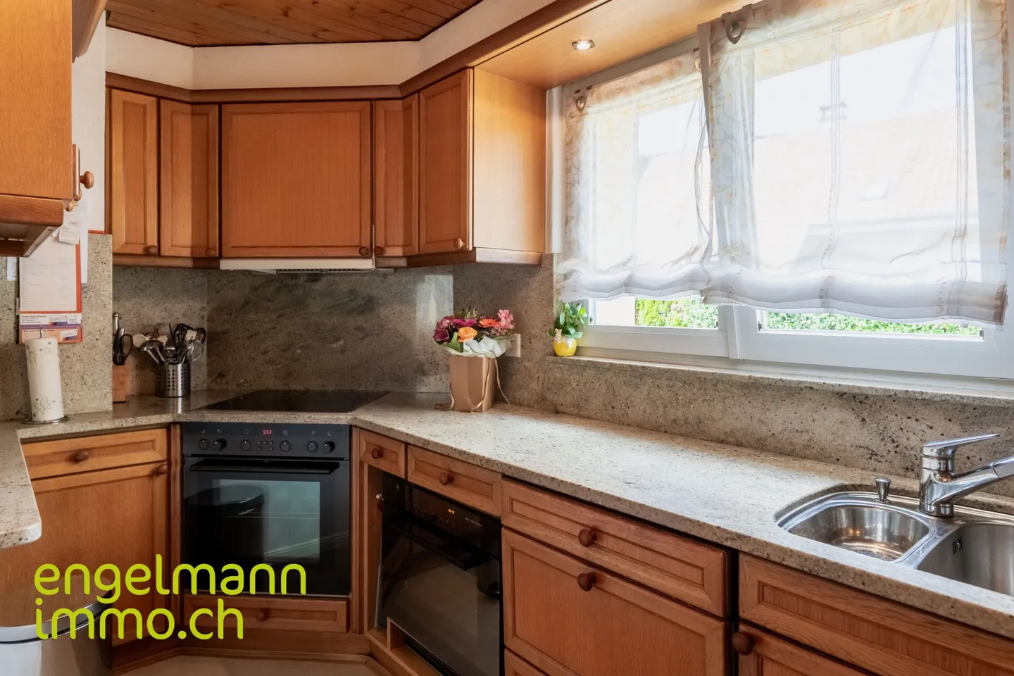 Casa bifamiliare / Casa con due appartamenti - Foto 7 di 13