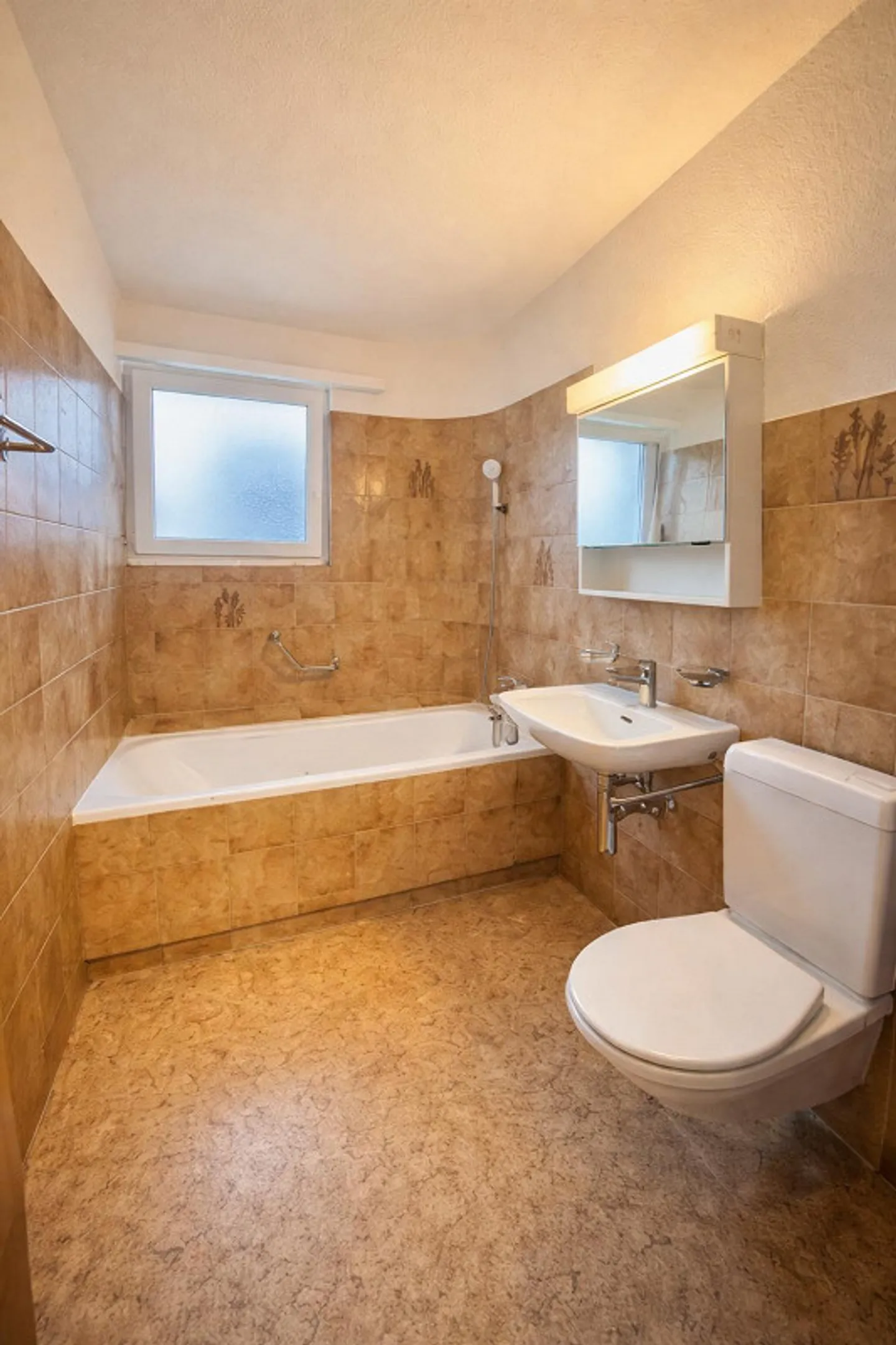 Charmante 1.5 Zimmer-Wohnung - Foto 2 von 5