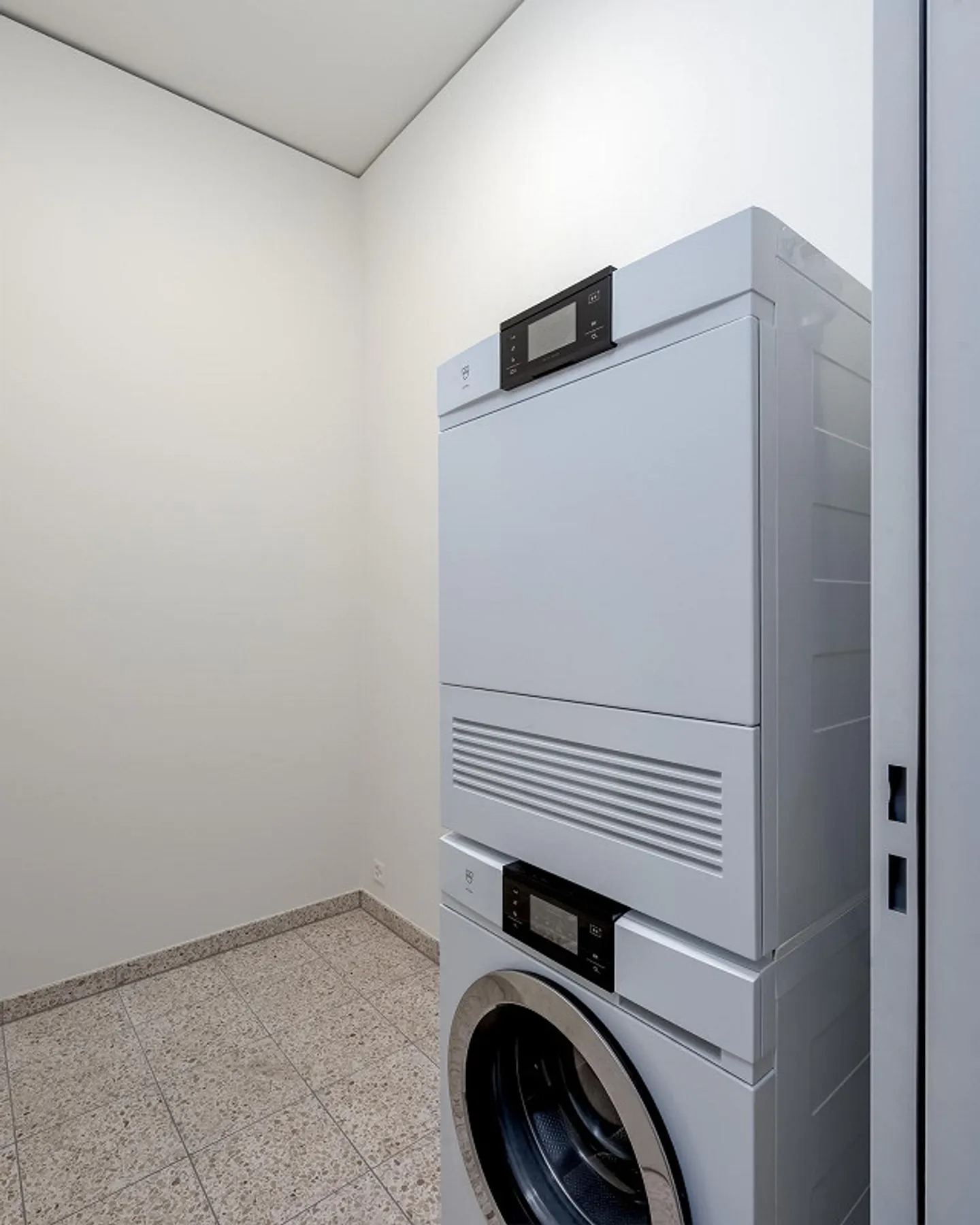 Appartamento moderno direttamente al Dreispitz - Foto 7 di 8