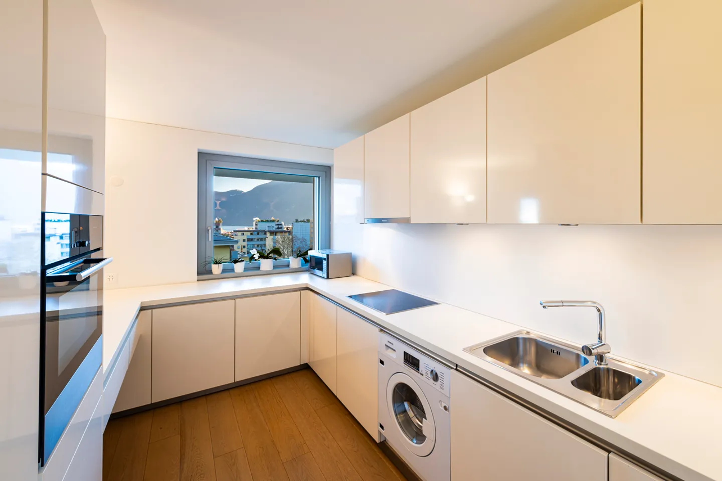 Moderno 4 locali in posizione centrale - Residenza secondaria - Foto 5 di 18