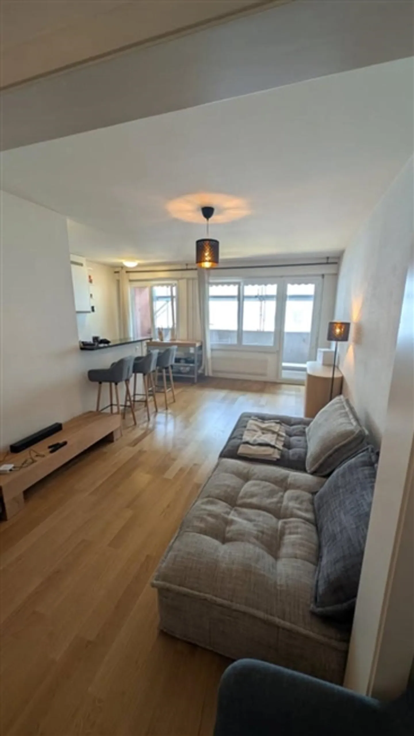 Appartement à louer - Photo 2 sur 6