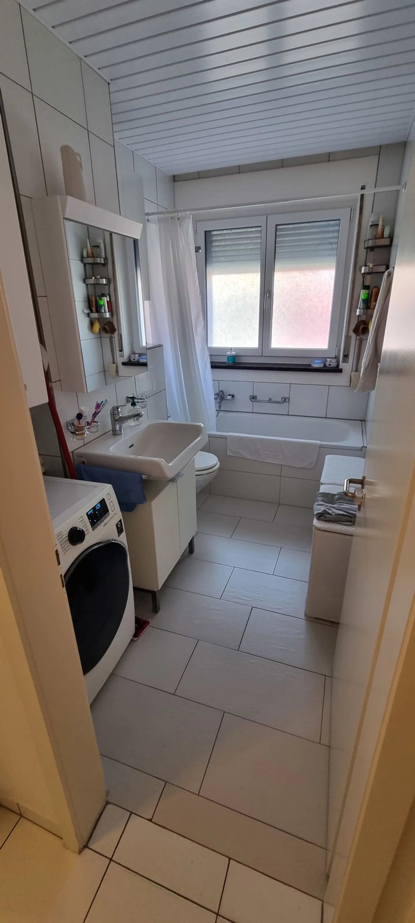 Appartamento 3 locali con giardino a Liebefeld in affitto! - Foto 1 di 8