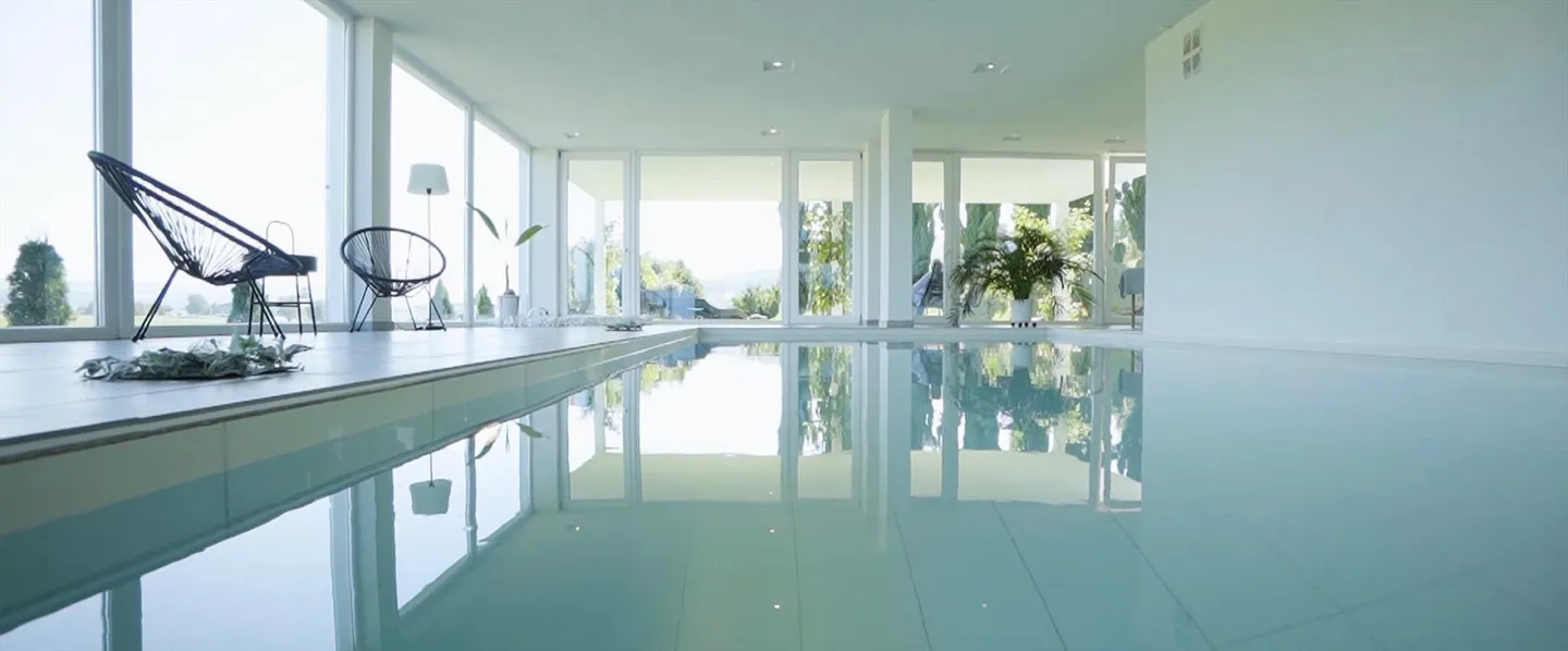 Dream House with Wow Effect: 6.5-Room Villa with Indoor Pool & View - Photo 5 of 5