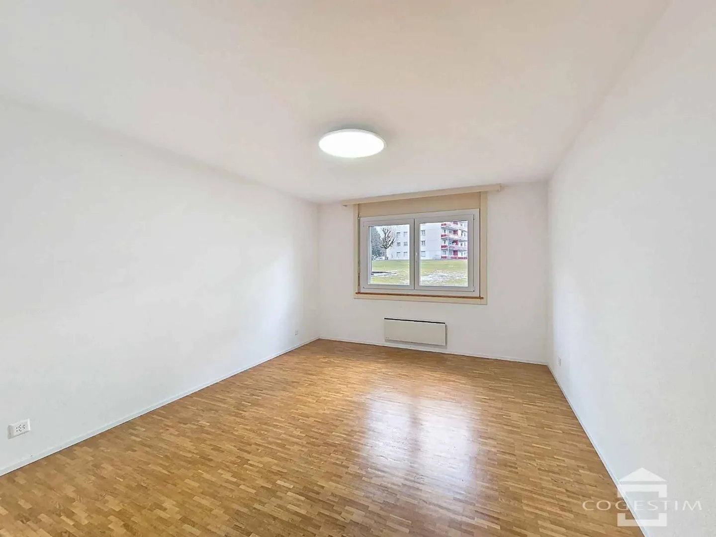 2.5 Room Apartment - Photo 9 of 10