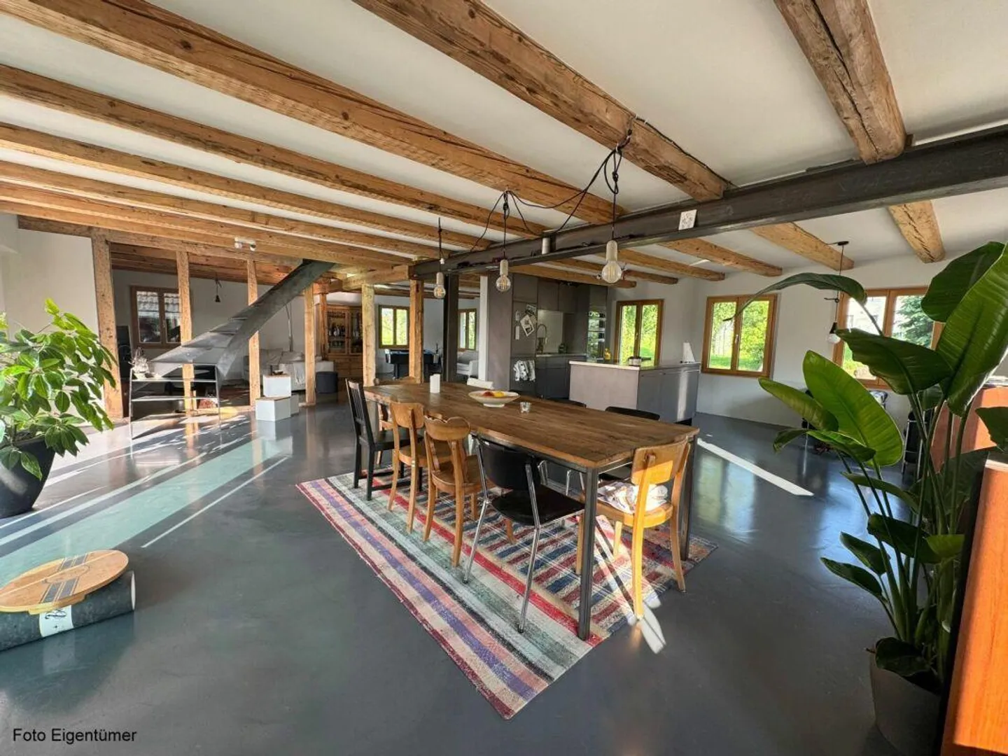 Spacious 4.5-room house with loft character and view of greenery - Photo 5 of 17