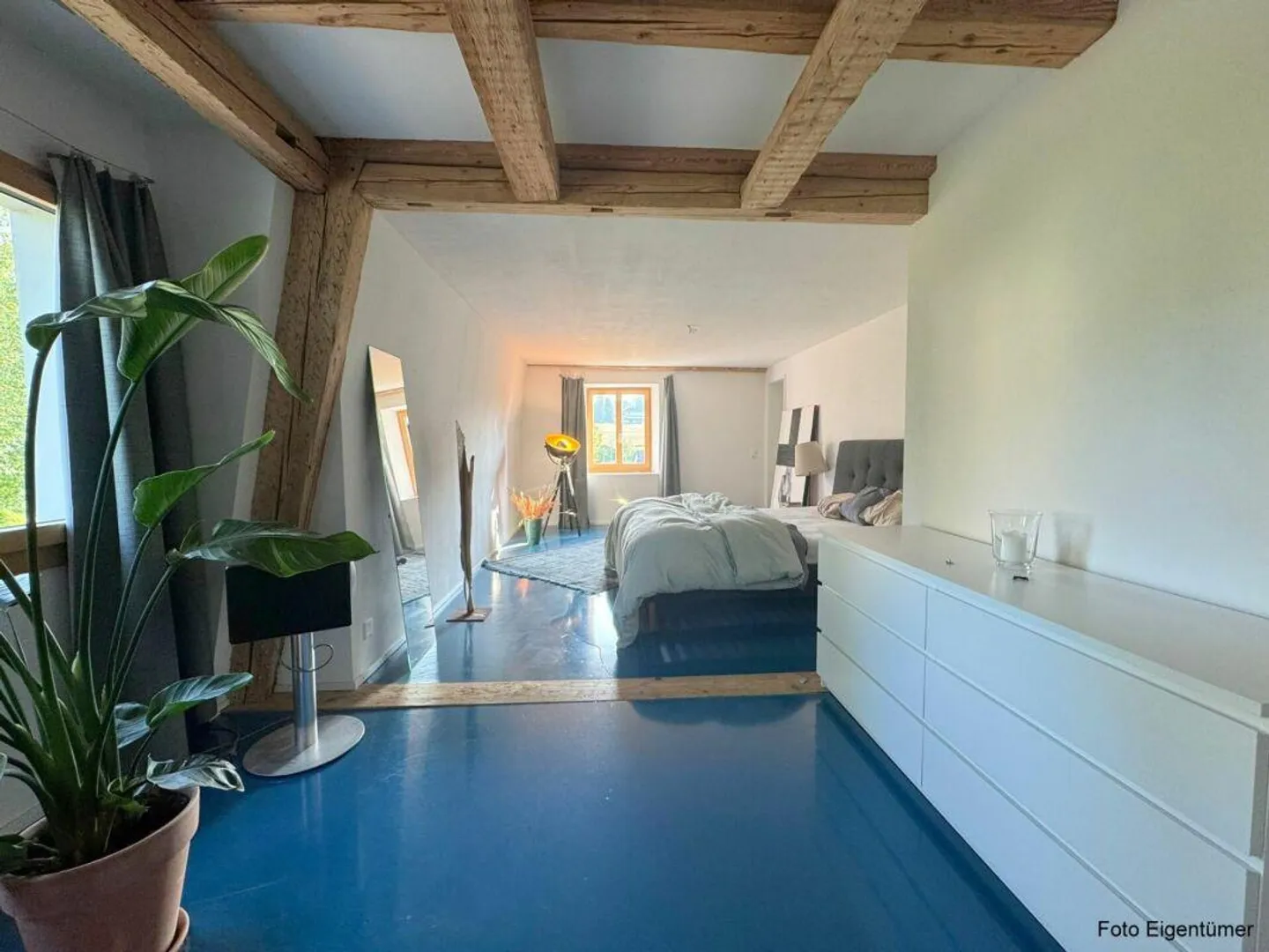 Spacious 4.5-room house with loft character and view of greenery - Photo 11 of 17