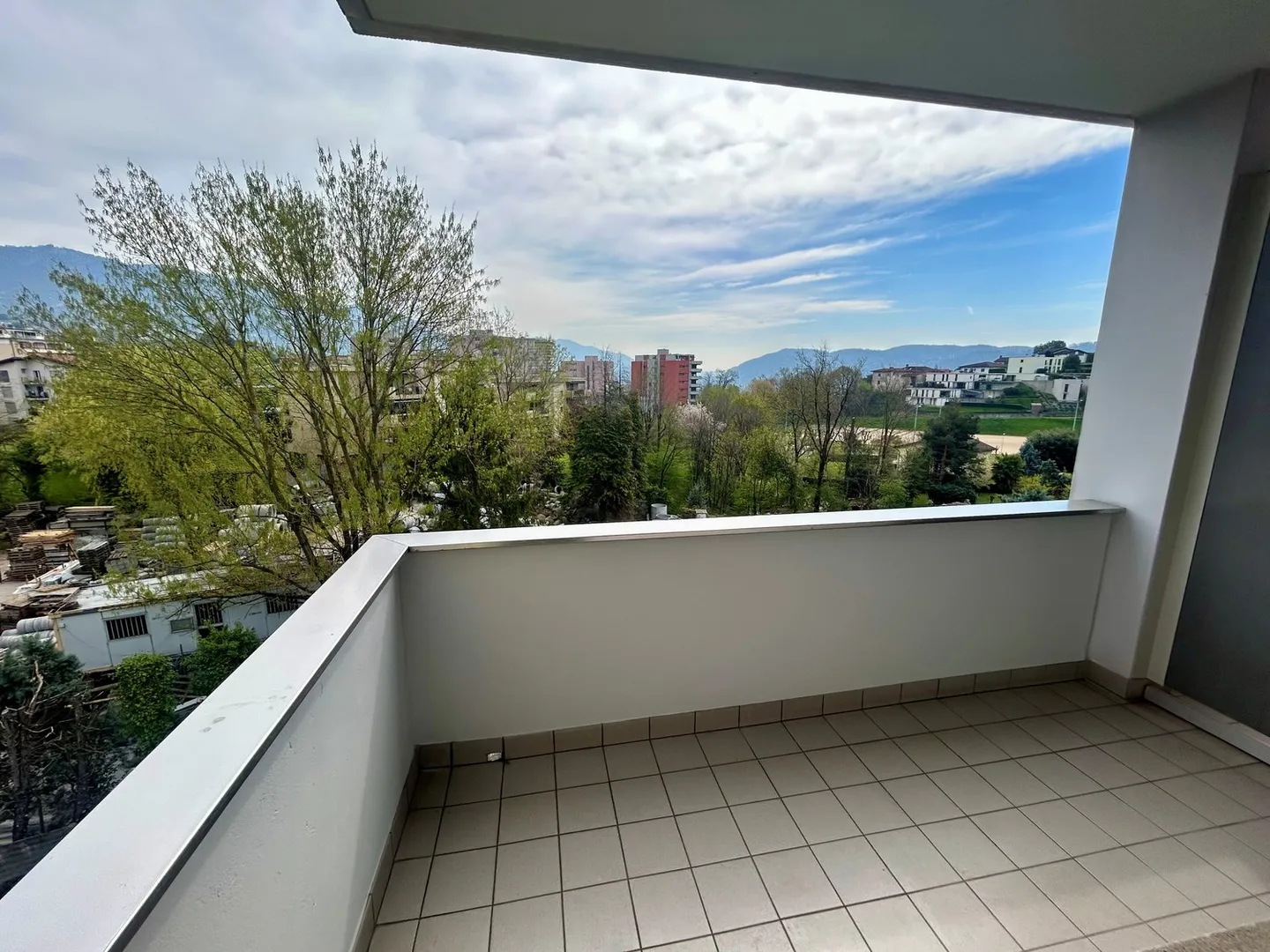 Rent 3 1/2 in a quiet area - Photo 6 of 10