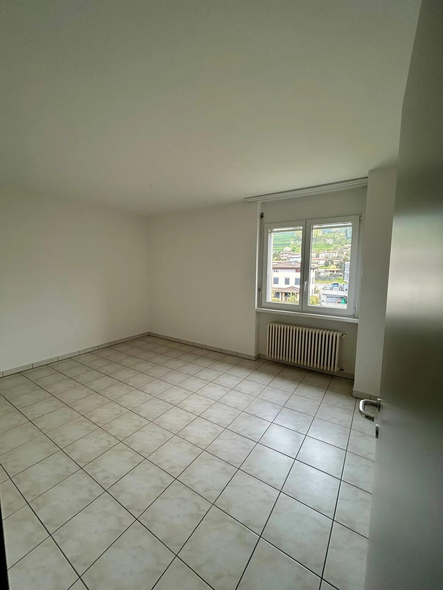 Rent 3 1/2 in a quiet area - Photo 8 of 10