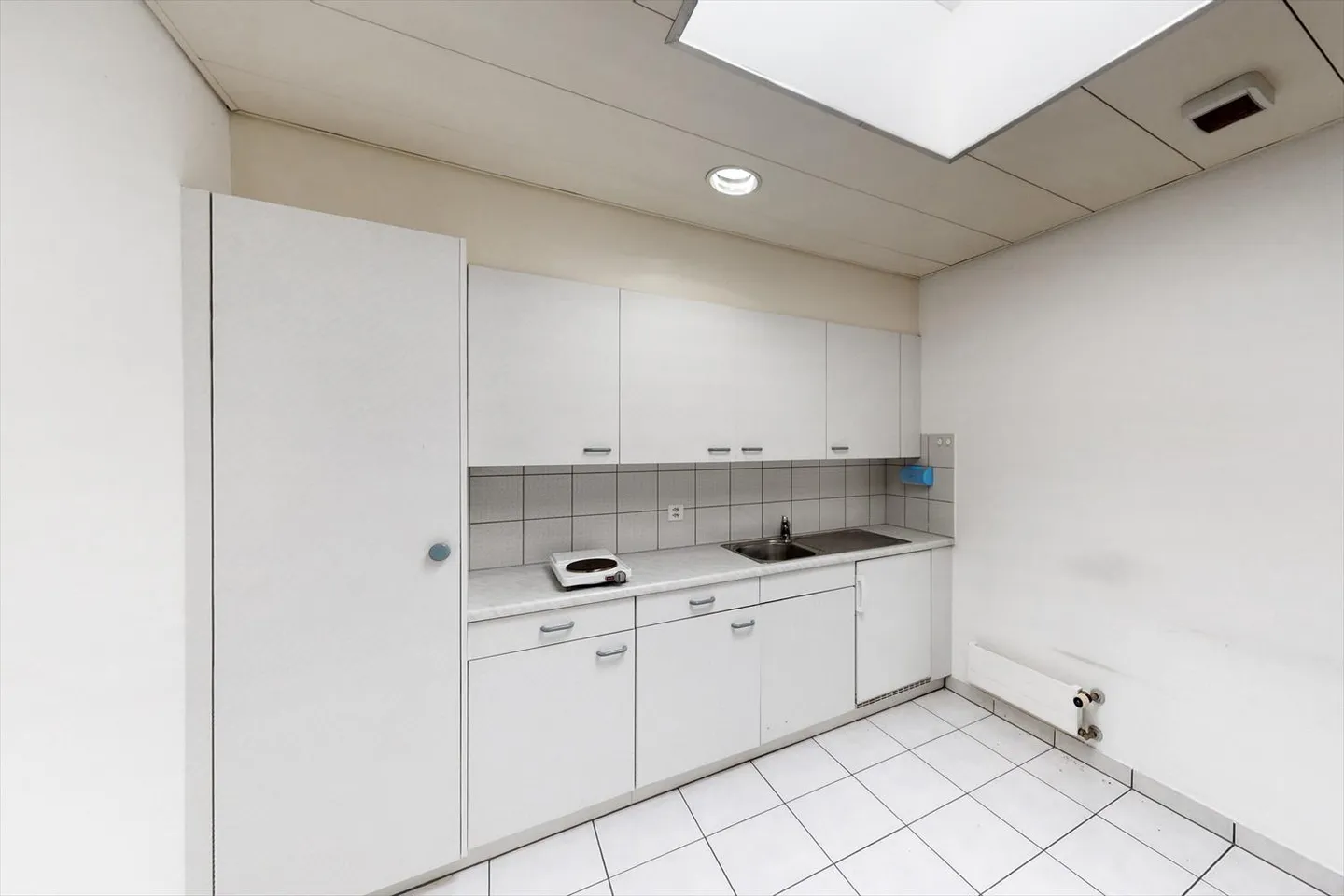 Espace Commercial à Quartino - Photo 8 sur 11