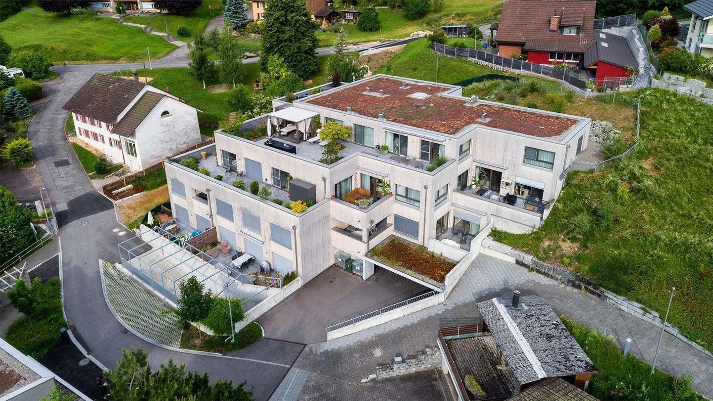 Appartement penthouse exclusif avec terrasse spacieuse et jardin - Photo 19 sur 20