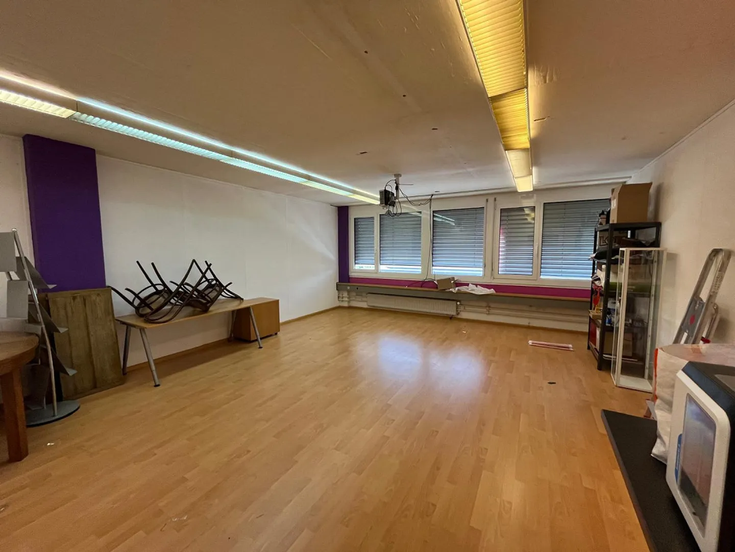 Deux bureaux lumineux à louer - Photo 2 sur 4
