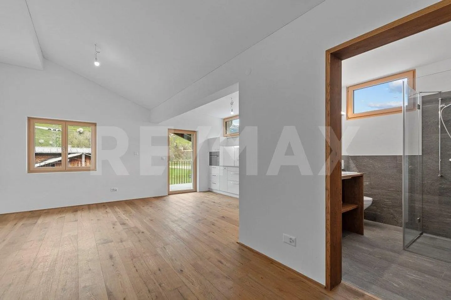 3 Zimmer-Ferienwohnung - Dachwohnung Nr. 4 - Foto 5 von 13