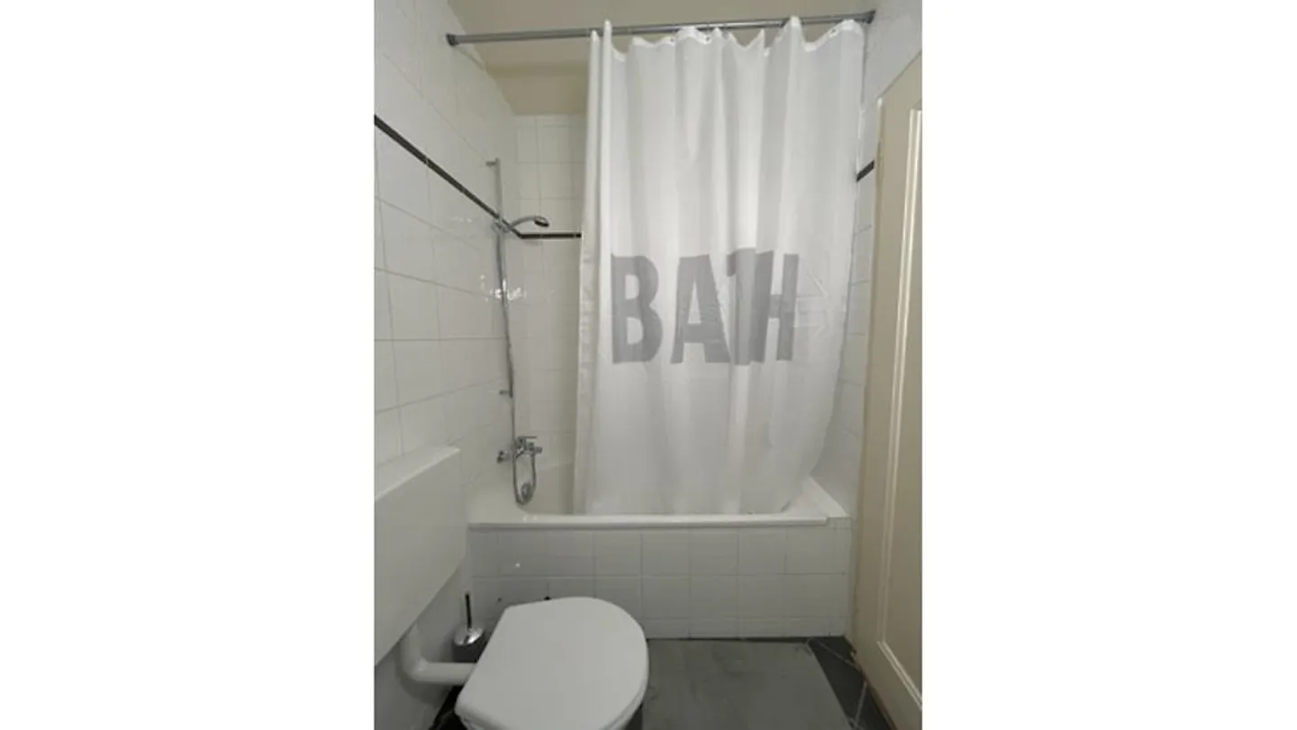 2-ZIMMER-WOHNUNG IN GENF - PLAINPALAIS/ACACIAS, MÖBLIERT - Foto 7 von 8