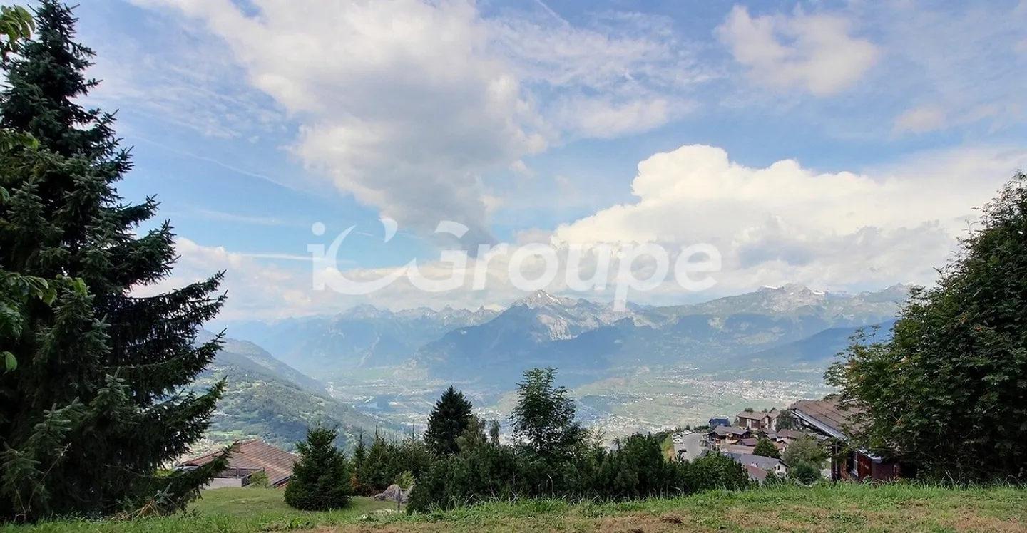 Charming apartment in Nax. - Photo 1 of 14