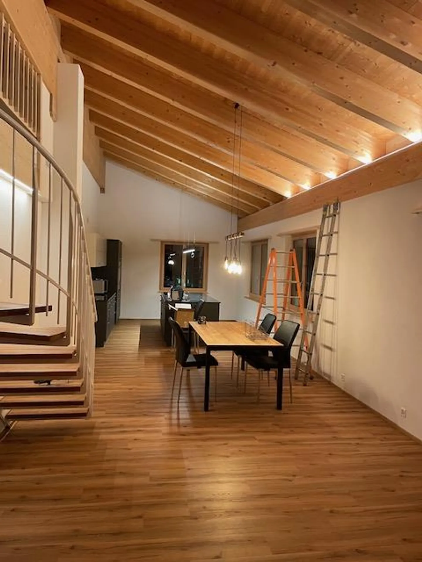 Appartement spacieux avec balcon - Photo 1 sur 7