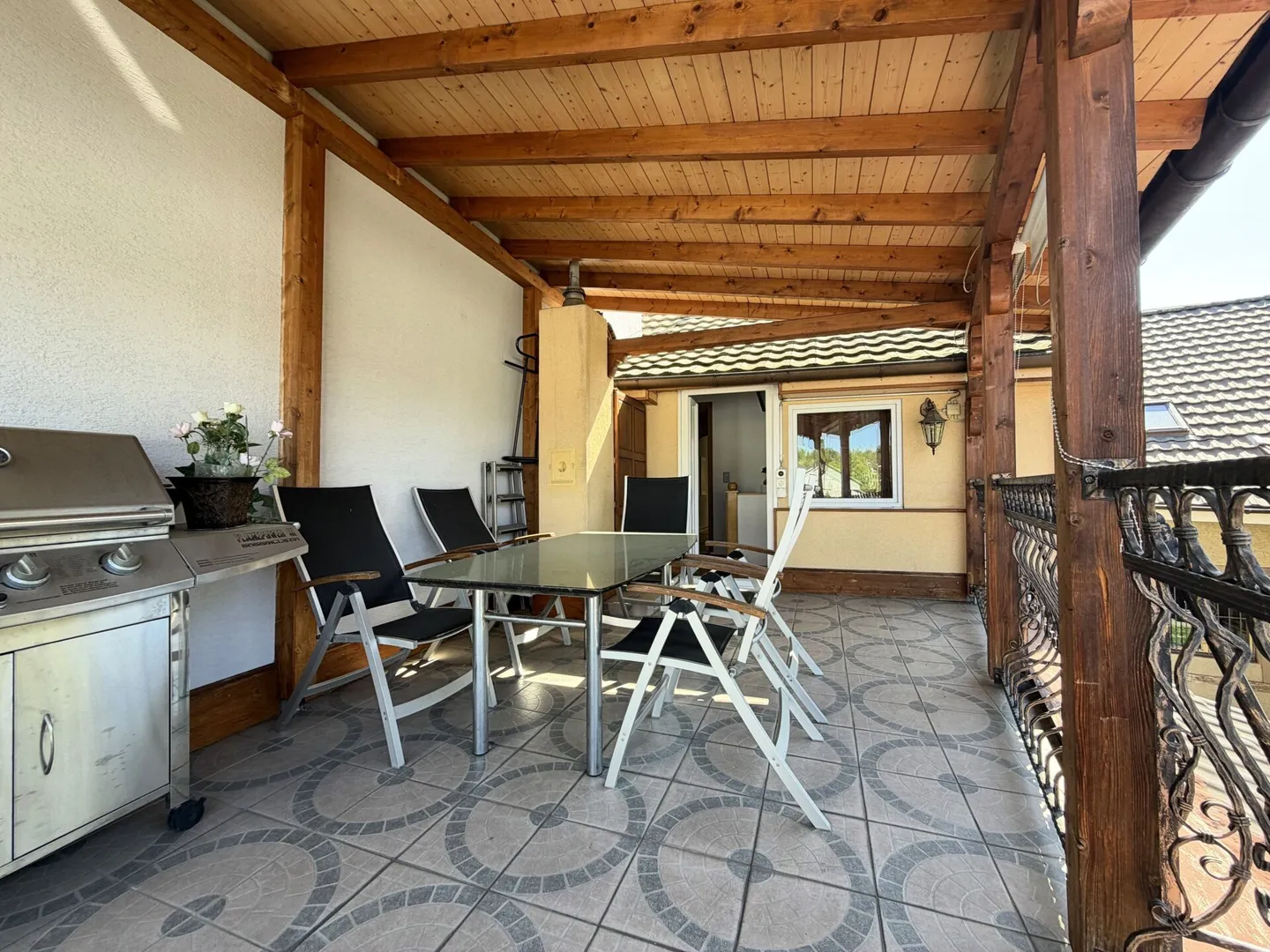 Vivere spazioso con una terrazza da sogno! - Foto 10 di 15