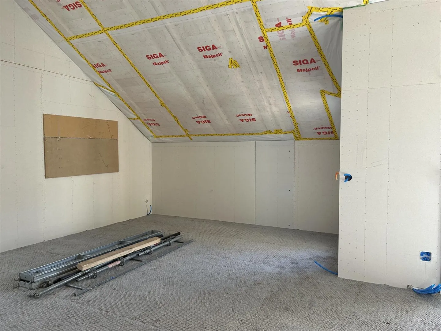 Attique à vendre - Photo 9 sur 9