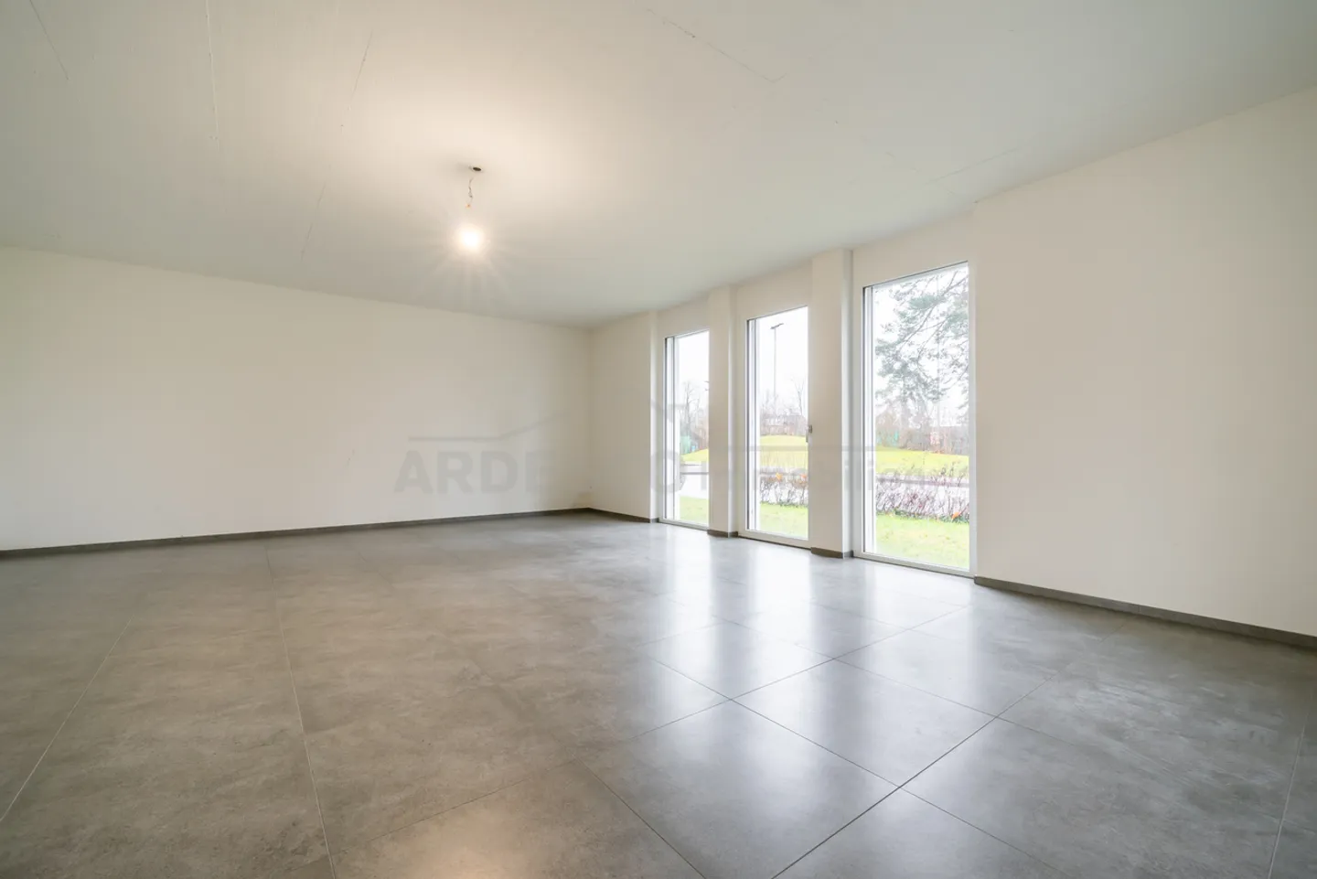 Gewerbe mieten - Foto 4 von 6