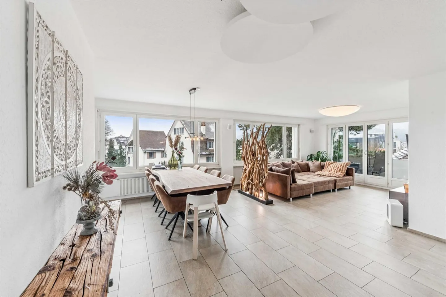 Appartamento Attico - Goditi la Terrazza e il Design Moderno - Foto 2 di 10