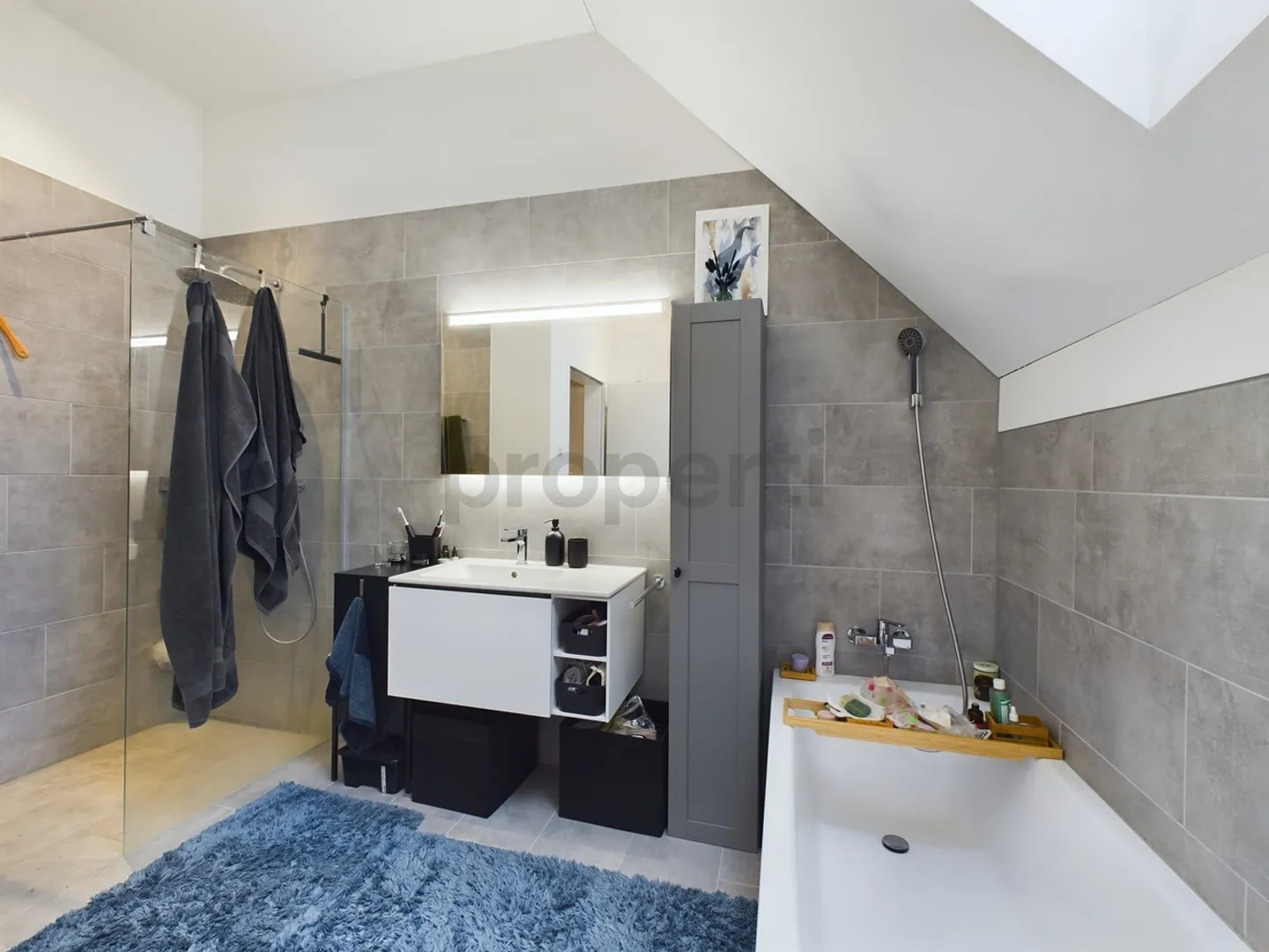 Einmaliges Wohnerlebnis in Ernetschwil  Möblierte Attika mit Panorama, Sauna &amp; Design auf Topniveau - Foto 10 von 11
