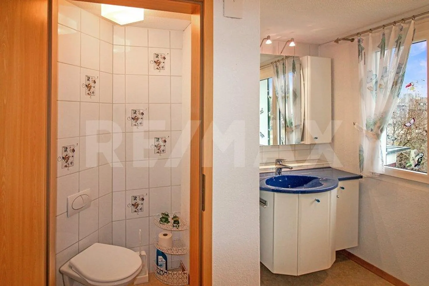 3.5 Room Terraced Single-Family House with Garden and Close to Train Station - Photo 7 of 13