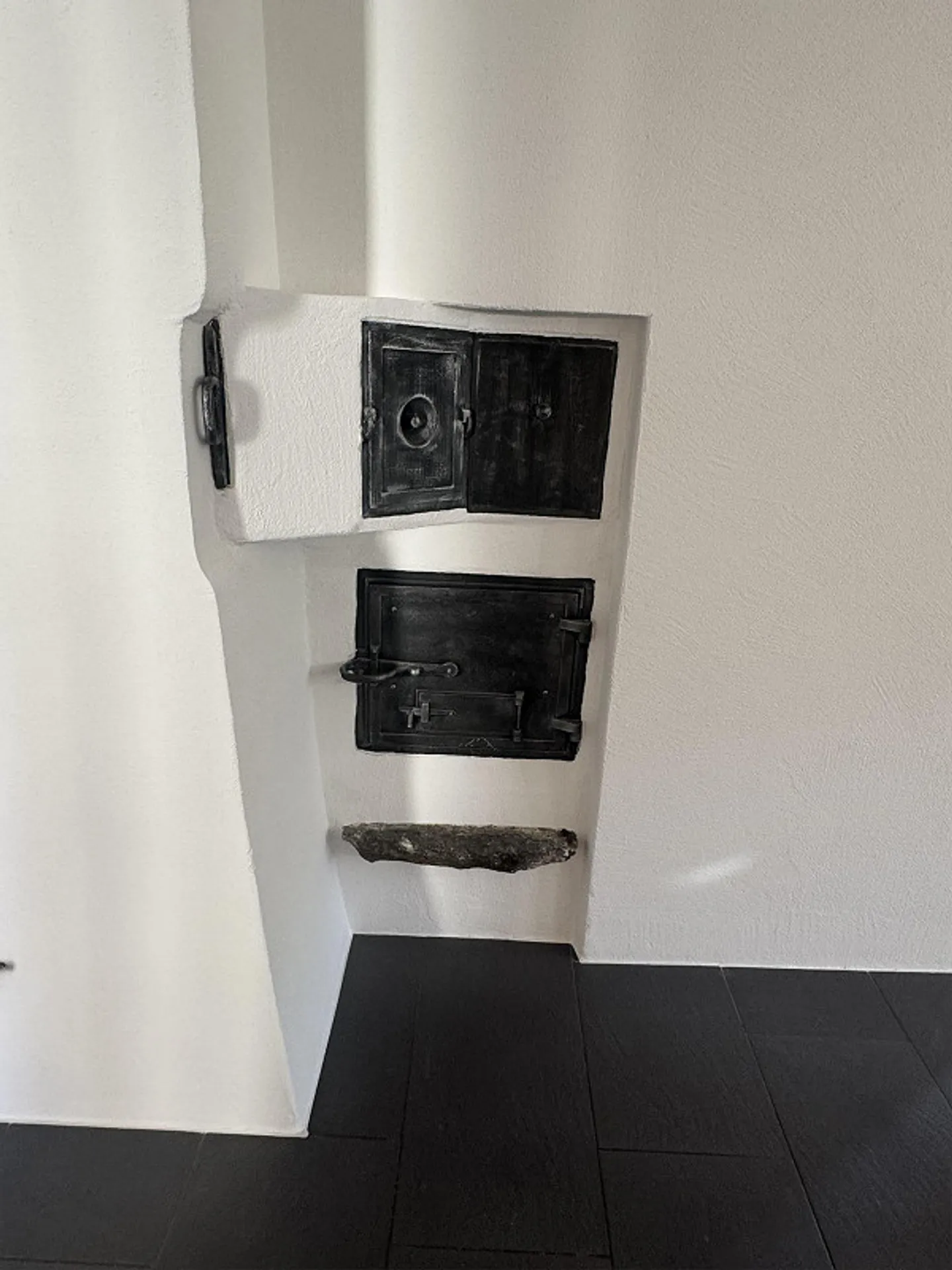 Beautiful 4.5 attic apartment in Zillis - Photo 6 of 7