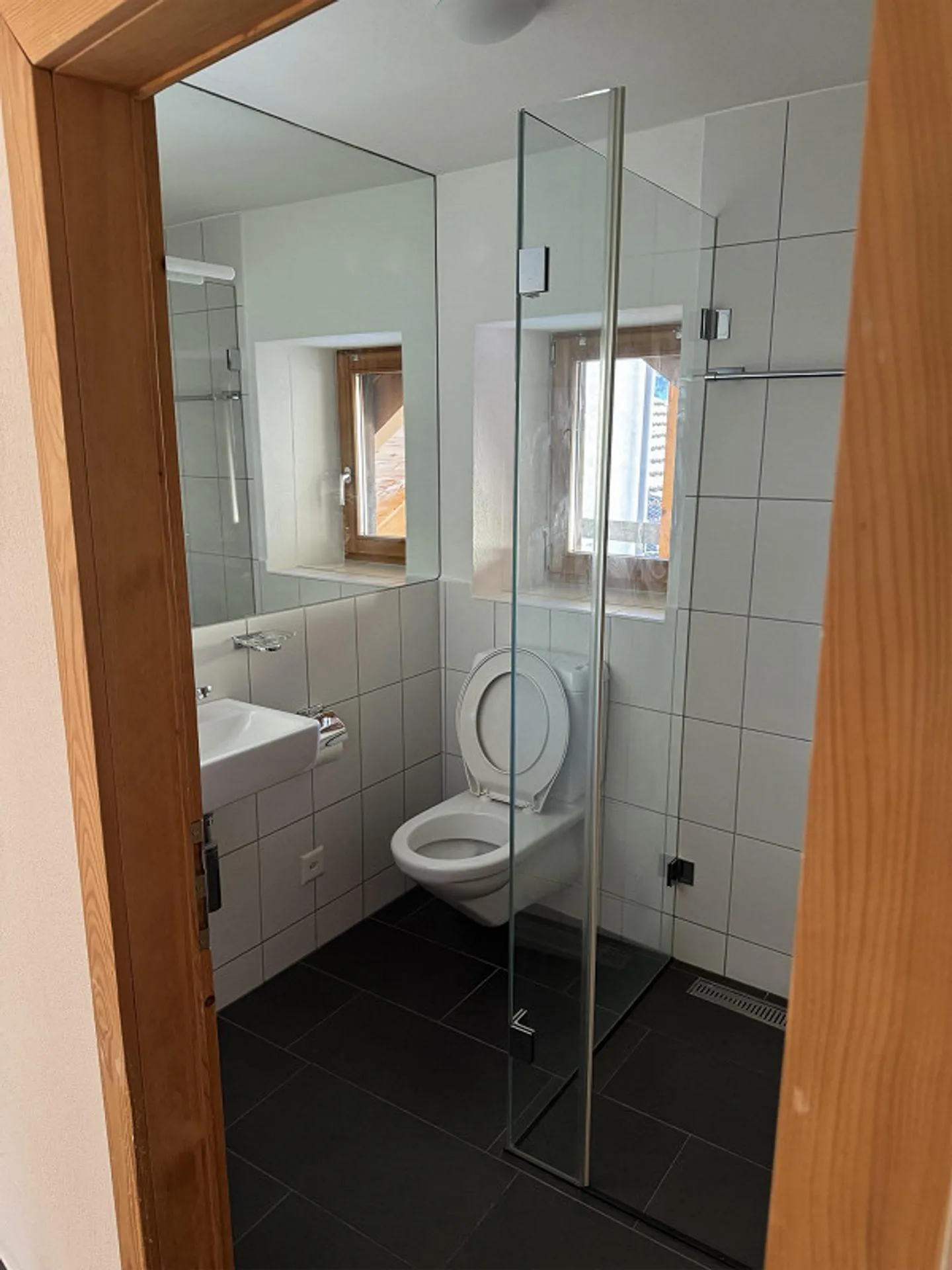 Beautiful 4.5 attic apartment in Zillis - Photo 7 of 7