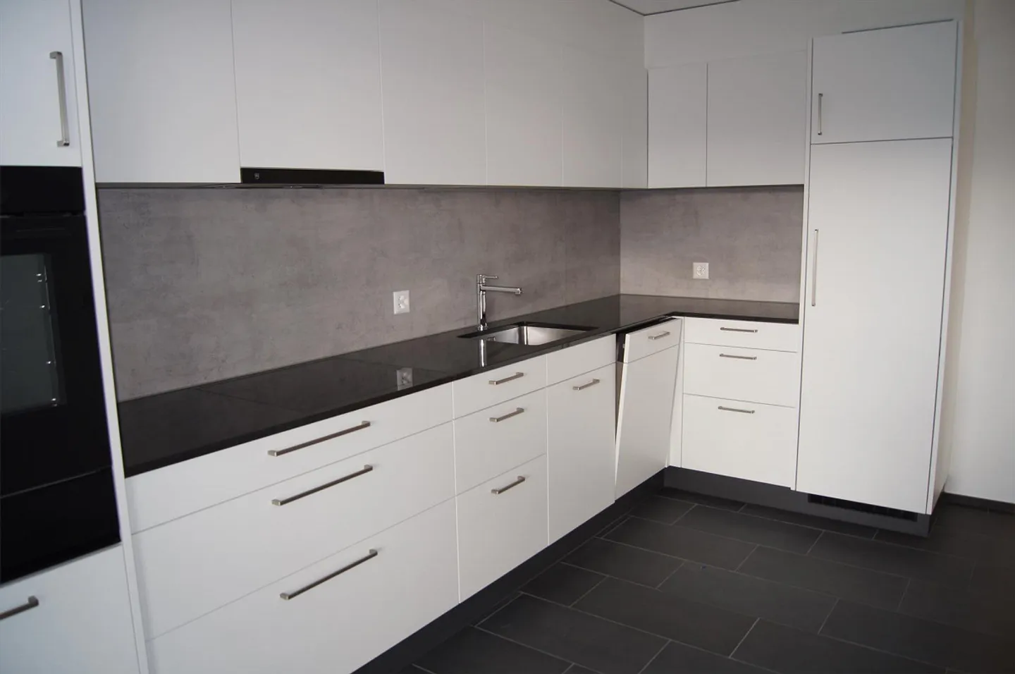 3½-Room Apartment by Riffigweiher - Photo 3 of 7