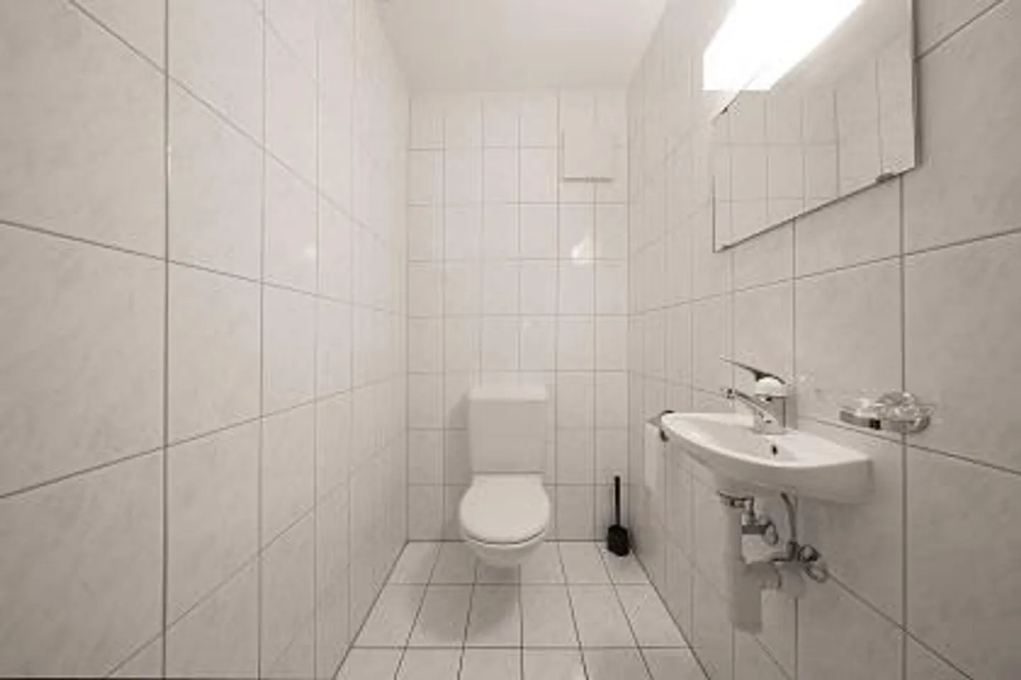 Spacious apartment - Photo 6 of 9