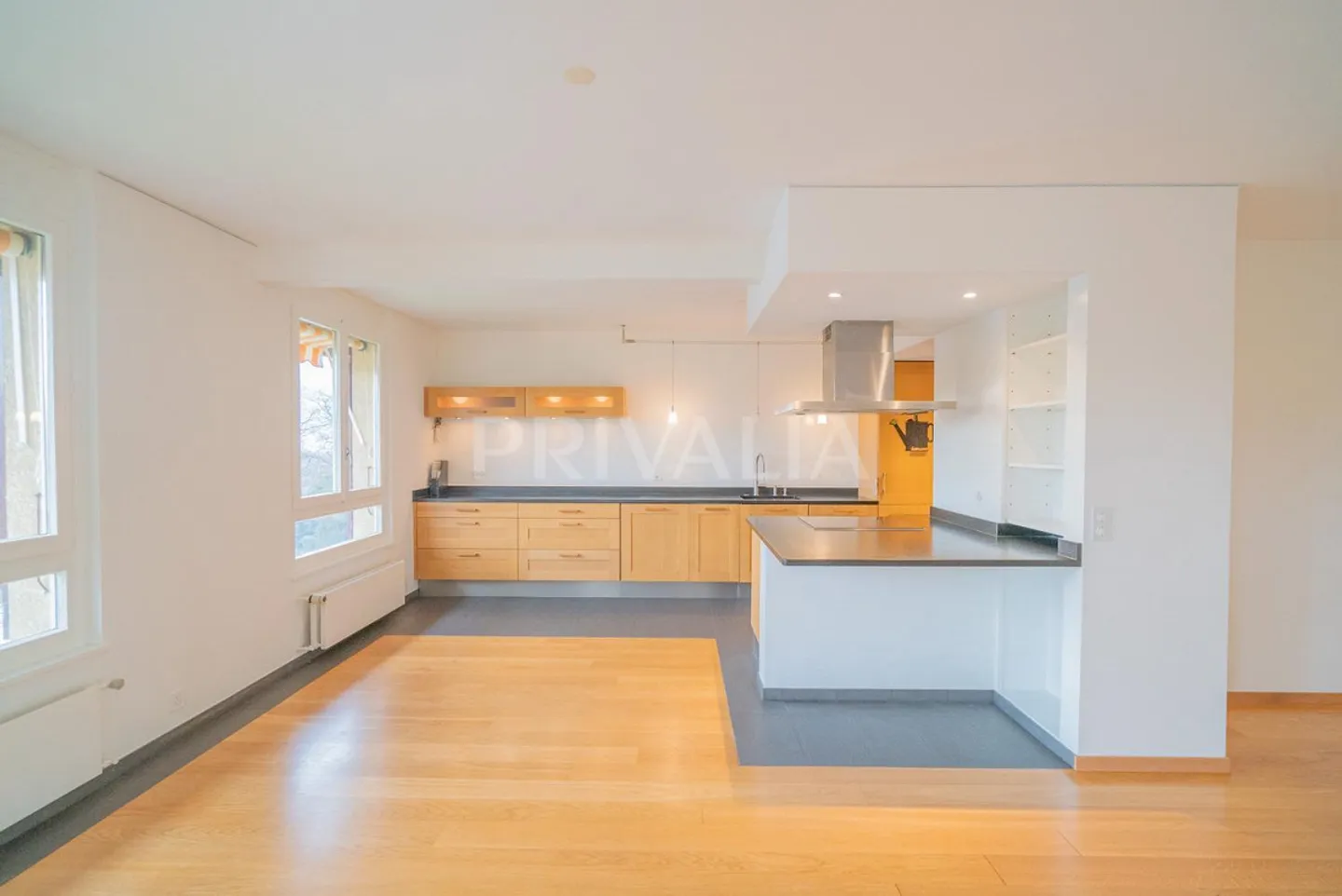 Magnifique appartement traversant avec 2 balcons et vue dégagée - Foto 1 di 9