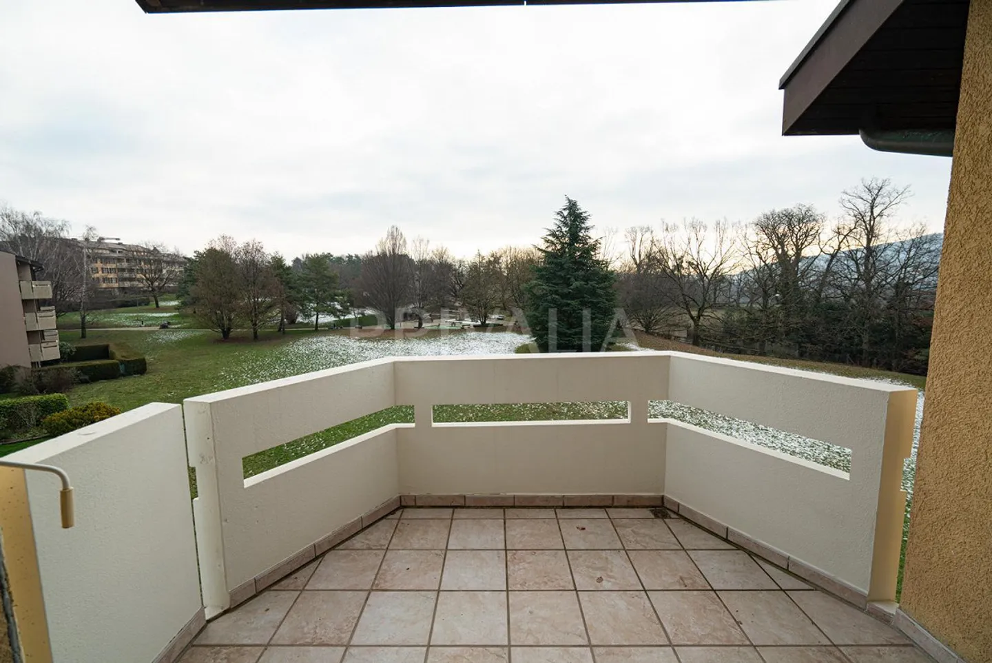 Magnifique appartement traversant avec 2 balcons et vue dégagée - Foto 7 di 9