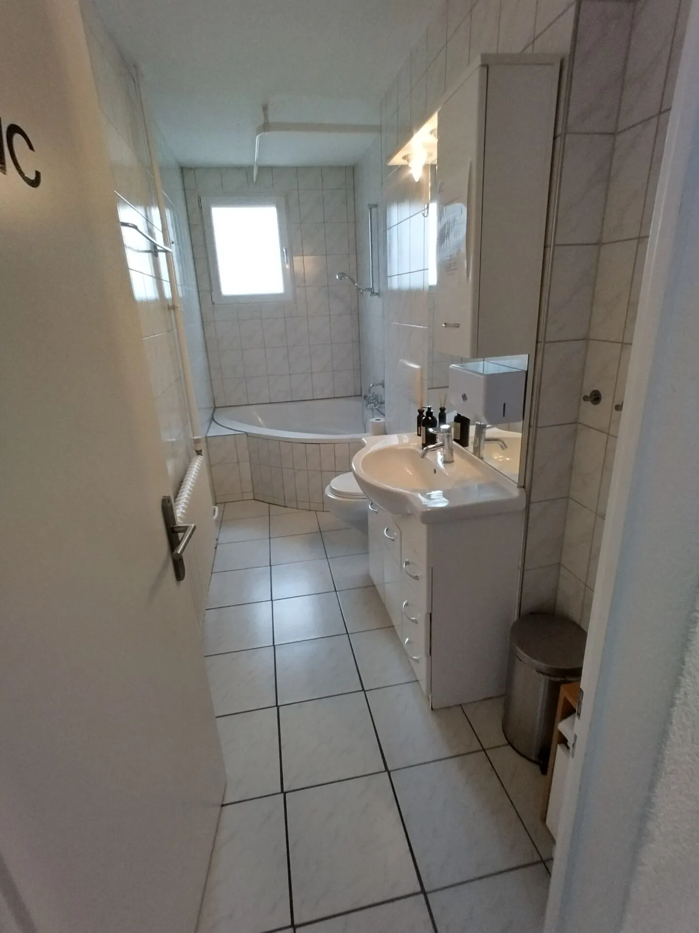 Appartement agréable de 4,5 pièces avec grande terrasse - Photo 6 sur 10