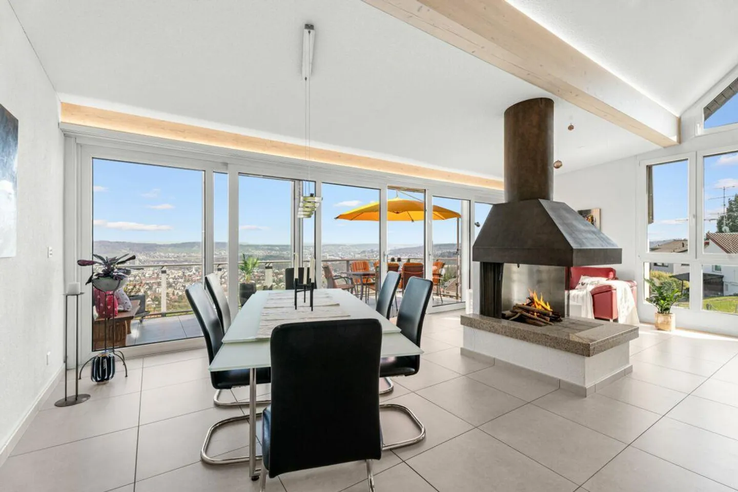 Newly built 5.5-room semi-detached single-family house in a prime location - Photo 3 of 13