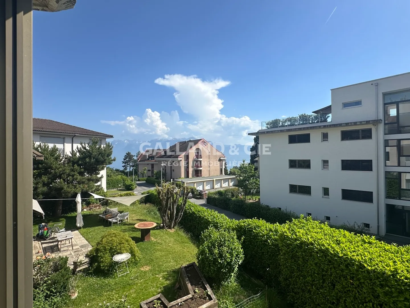 Appartamento in vendita - Foto 7 di 9