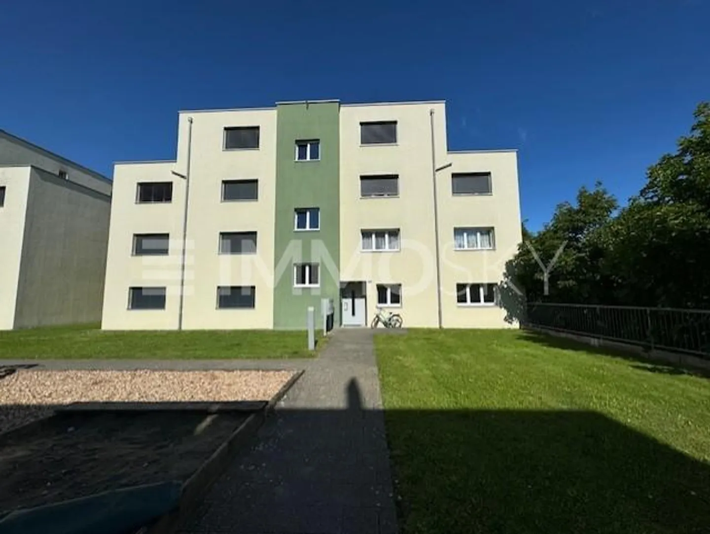 Trois-Deux-Un-Mien - Photo 1 sur 7