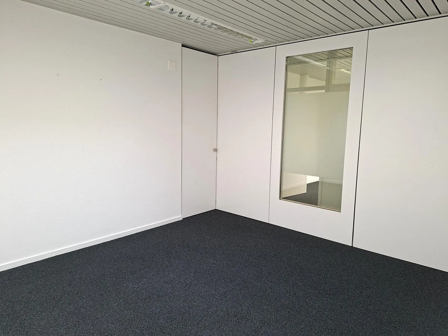 Office / Commercial Space in the East of Weinfelden - Photo 4 of 12