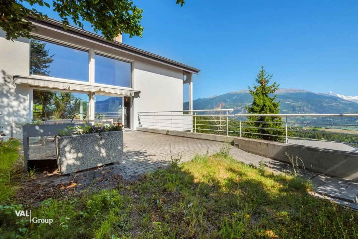 Villa d'architecte avec vue sur les Alpes - Photo 12 sur 13