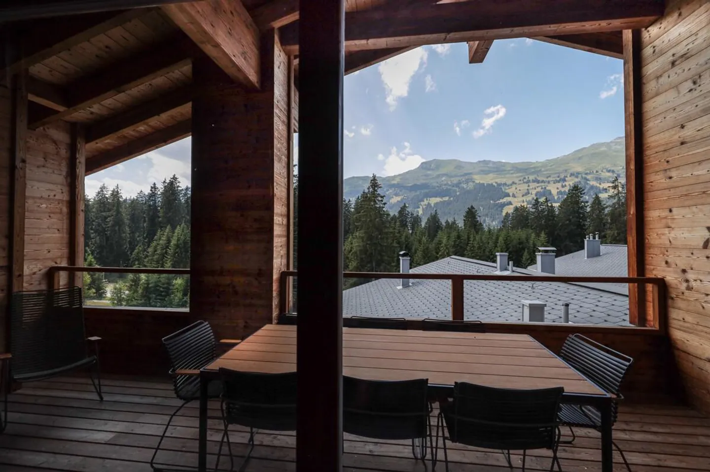 Exclusive Penthouses in the PRIVÀ Alpine Lodge Lenzerheide - Photo 2 of 7