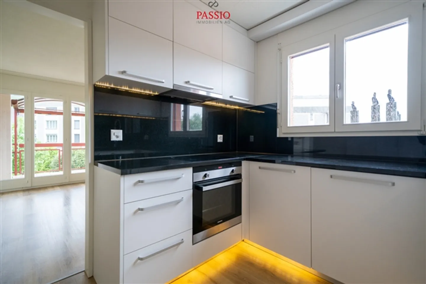 «Helle 4.5-Zimmer-Wohnung mit Balkon an ruhiger Lage nahe Zürich» - Foto 6 von 19