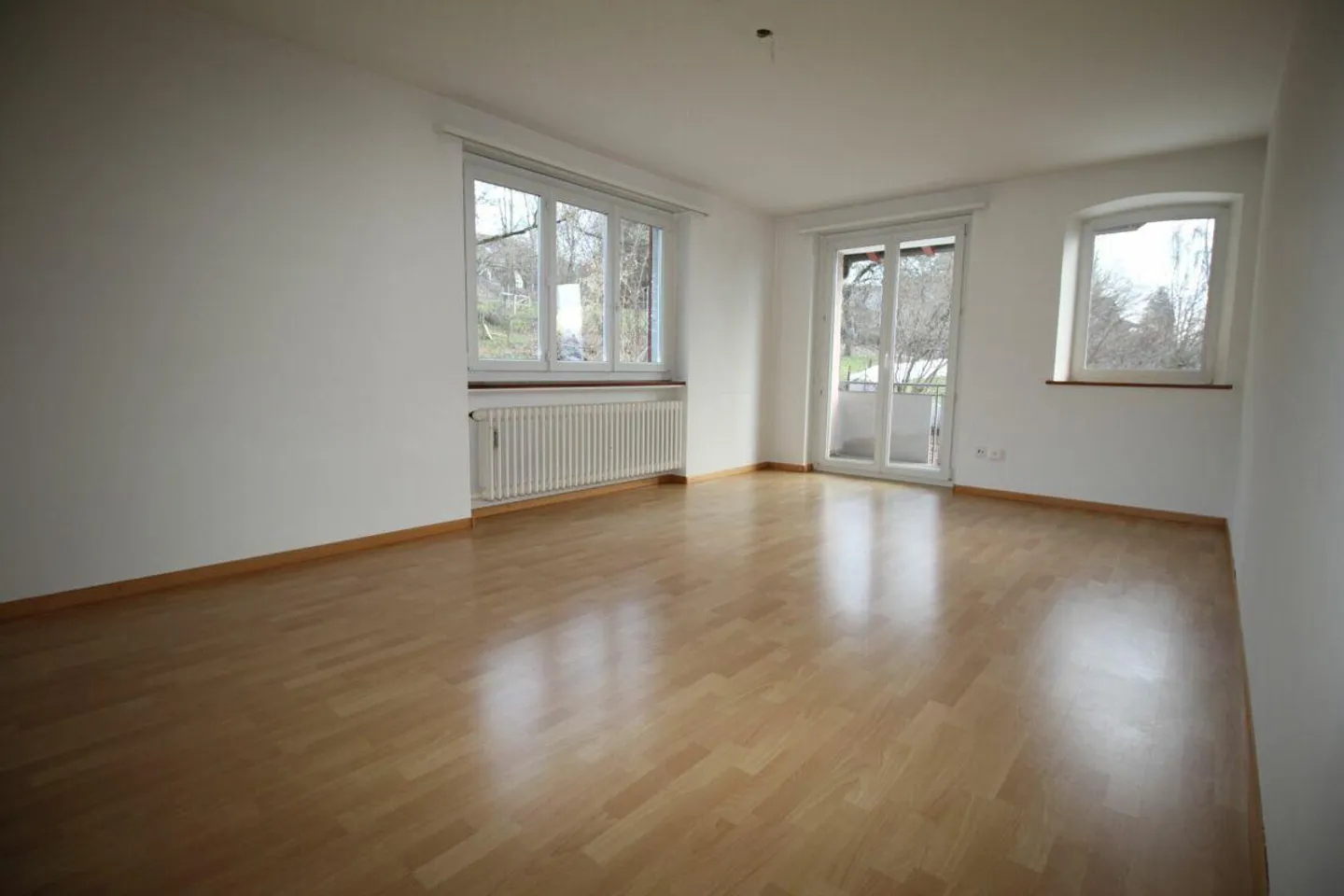 Incantevole appartamento di 4,5 locali vicino alla città - Foto 3 di 8