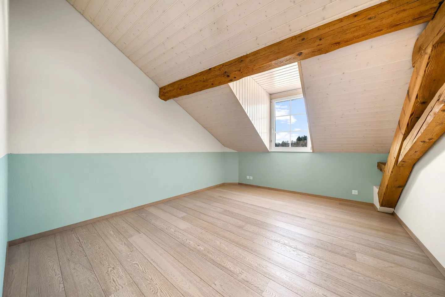 Magnifique Attique rénové au cœur de Gimel - Photo 8 sur 16